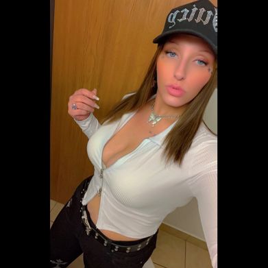 Jade 🍰 (dreamgirljade26) Profile Photo Added 2025-01-08