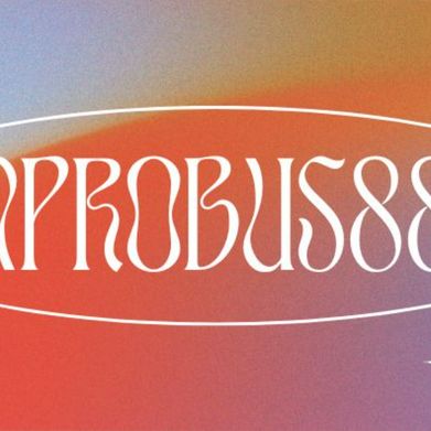 Lola (lolalooner) Header Photo Added 2025-07-02