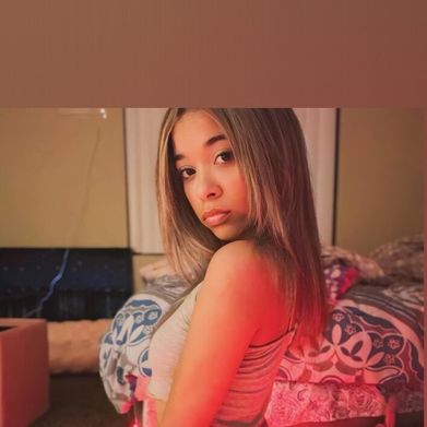 kitty (alohakittyyy) Header Photo Added 2025-12-01