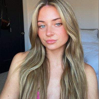 Ellie 🎀 (ellieanderson) Profile Photo Added 2024-09-14