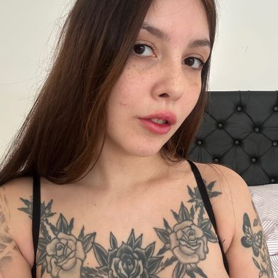 𝐤𝐢𝐧𝐤𝐲 𝐠𝐢𝐫𝐥 𝐧𝐞𝐱𝐭𝐝𝐨𝐨𝐫🌶️🔥 Added Photo on 2025-06-09