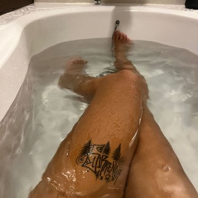 🏮 Zenobia 🌱 (zenxbia) Header Photo Added 2025-09-25