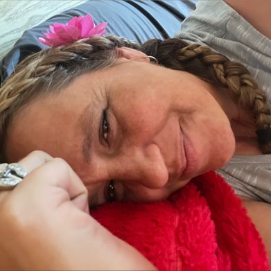 Cherry (cherryberrymbm) Header Photo Added 2024-10-15