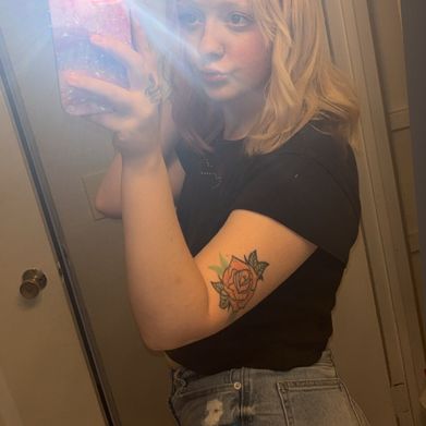 Ana bae (anabaee999) Profile Photo Added 2024-10-26