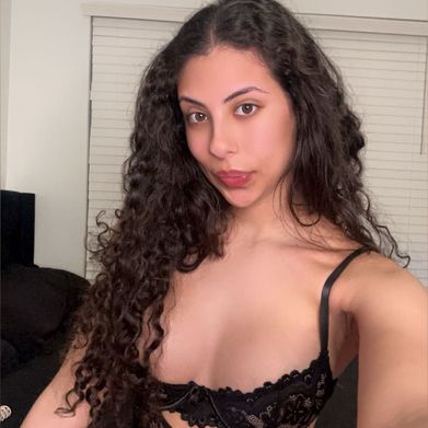 Lola🍑 | Free Access Zone (lolaswanxo) OnlyFans profile photo