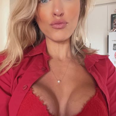 Lyn (alexizlyn23) Profile Photo Added 2024-09-14