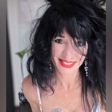 The incandescent rose Added Photo on 2025-03-19