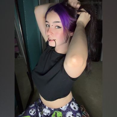 LoseR BabY (loozerbby) Profile Photo Added 2025-08-01