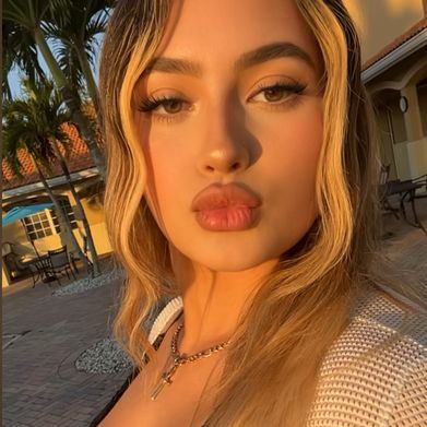 aria ❣ (ariaxbrooks) Profile Photo Added 2024-09-14