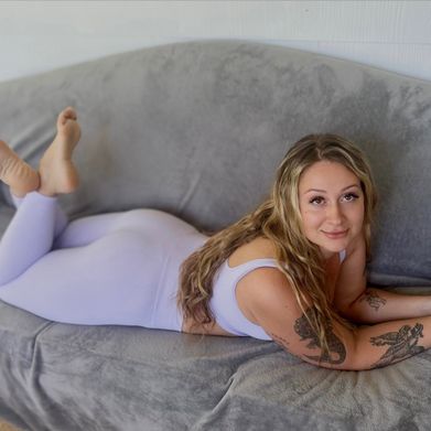 Anna Monet 🦋 (annamonetx) Header Photo Added 2025-06-24