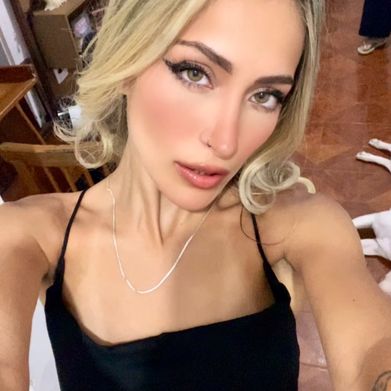 Greek Godess🇬🇷🤍🇺🇸 turned 18 recently🎉 (greekgodessnadia) Profile Photo Added 2025-02-13