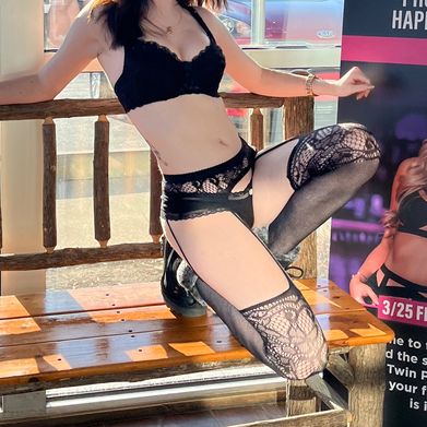 𝒶𝒹𝑒𝓁𝑒 Added Photo on 2025-03-28