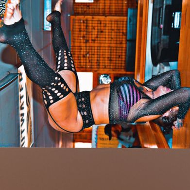 ᴇᴍʙᴇʀʏx (blooem) Header Photo Added 2024-10-15