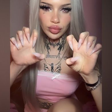 OnlyFans Model Jula 🖤🎀 (julamayanaa) Profile Image