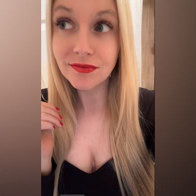 OnlyFans Model Mollie 😇😈 (girlnextdoormollie) Profile Image