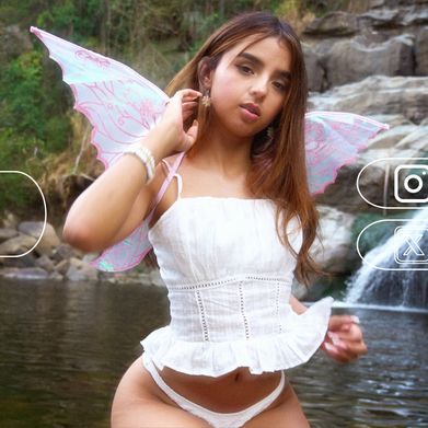 Luna Sofia (lunasophiapriv) Header Photo Added 2025-03-08