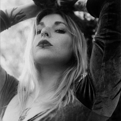 Clara Latte (clara.latte) Profile Photo Added 2025-06-09