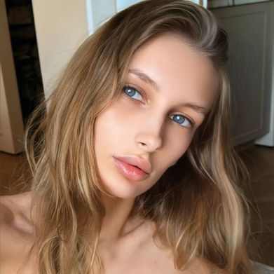 Mara (2005) 🤍 (your_little_snake) Profile Photo Added 2024-11-08