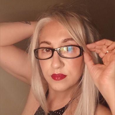 Mechi Fleur💙 (aglasha072) OnlyFans profile photo