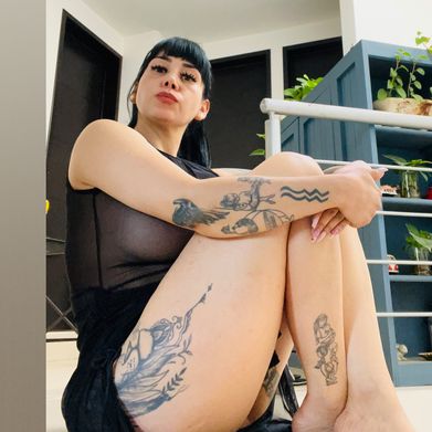 Naye Pastrana (nayepastrana) Header Photo Added 2025-04-12