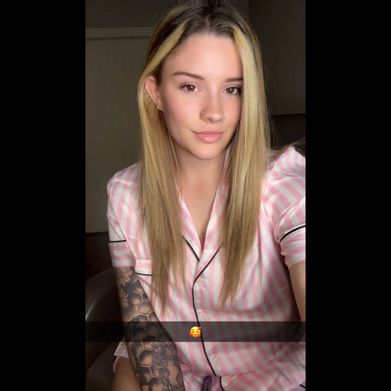 Nicole (xoxohotmama01) Profile Photo Added 2025-08-18