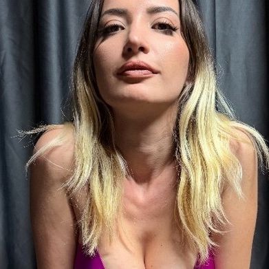 Neslihan (nslhn.ng) Profile Photo Added 2025-11-11