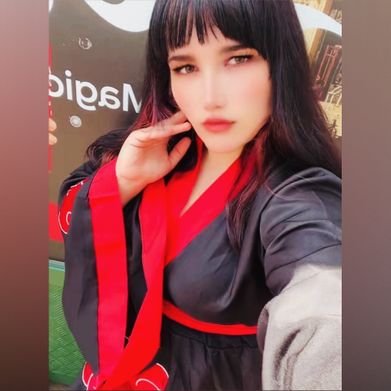 AnnaRiddle (milkymommy1996) Header Photo Added 2025-07-31