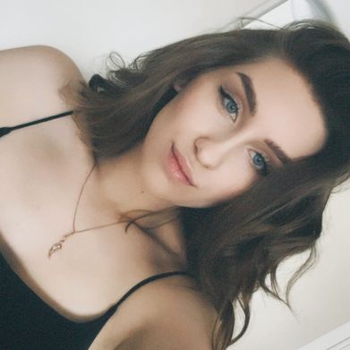 Veronika (just.verona) Profile Photo Added 2025-02-23