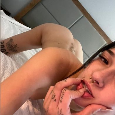 faith🤍 (faithhiland) Header Photo Added 2025-11-08