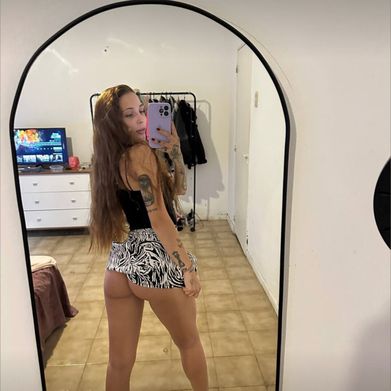 OnlyFans Model Chloé 💕 (chloelpb) Profile Image