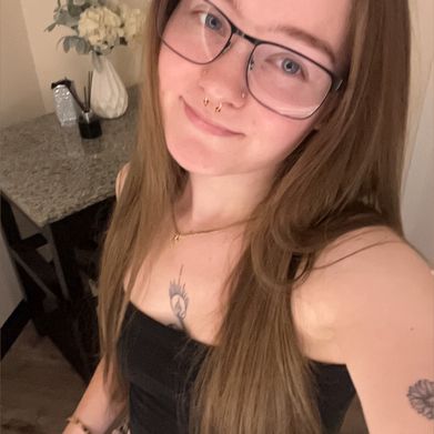 Shelley Rose ✨🎀 (shelleyyrose) Profile Photo Added 2024-10-15